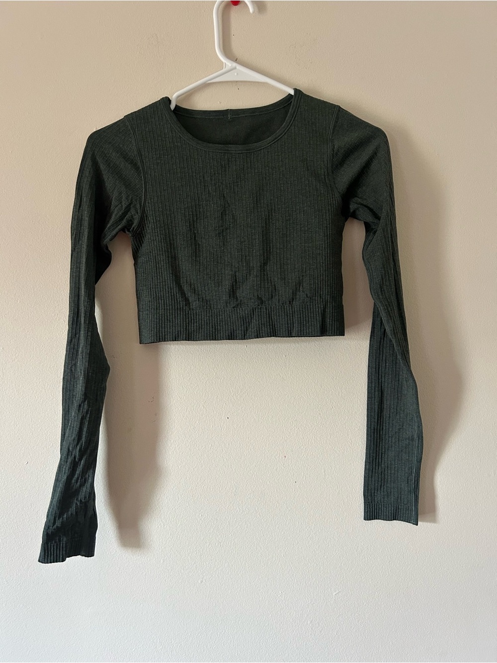Lululemon Women's Long Sleeve Ribbed Crop Top - Dark Green